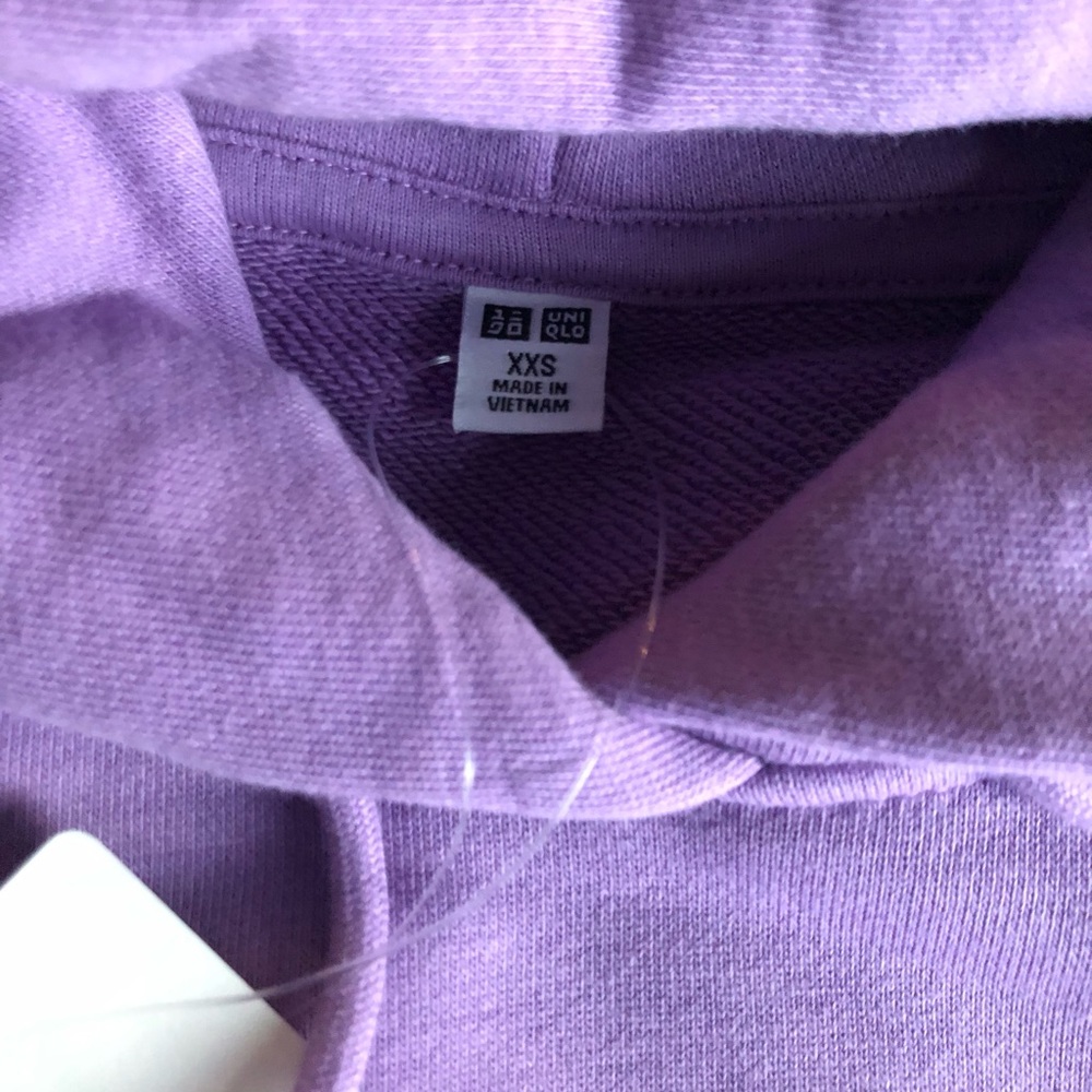 Uniqlo Cropped Hooded Sweatshirt, XXS - Picture 3 of 7